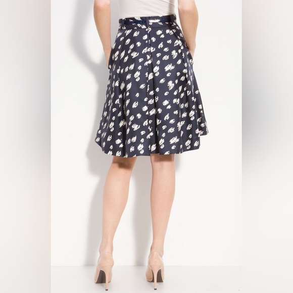 Kate Spade Navy and White Lillith silk skirt 10 - Picture 3 of 7